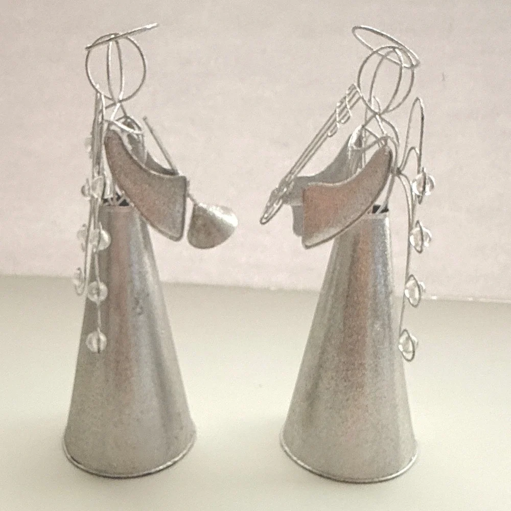 Pier 1 Metal Angel Figurines Silver Wire Accent Christmas Holiday Decor Set of 2